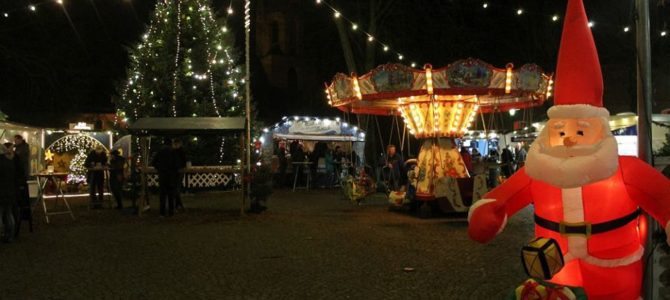 Bald ist es wieder so weit: Das Lecker Weihnachtsdorf lädt ein… Bald ist es wieder so weit: Das Lecker Weihnachtsdorf lädt ein…